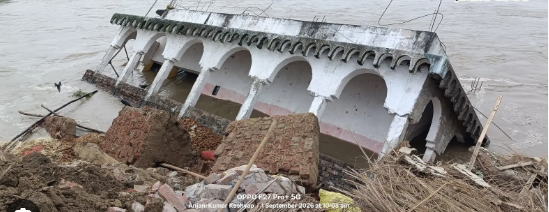 भोजपुर में गंगा कटाव का कहर, 10 घर नदी में समाए; ग्रामीण इलाकों में बढ़ी सुरक्षा की चिंता