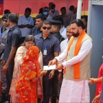 वैशाली और सारण पहुंचे CM सम्राट चौधरी, बाढ़ राहत कार्यों का लिया जायजा