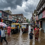 बाढ़ प्रभावित क्षेत्रों में कारोबार की रफ्तार थमी, स्थानीय दुकानदारों और छोटे व्यापारियों पर असर